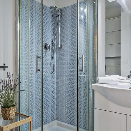 Santina's House By Wonderful Italy Appartamento Genova